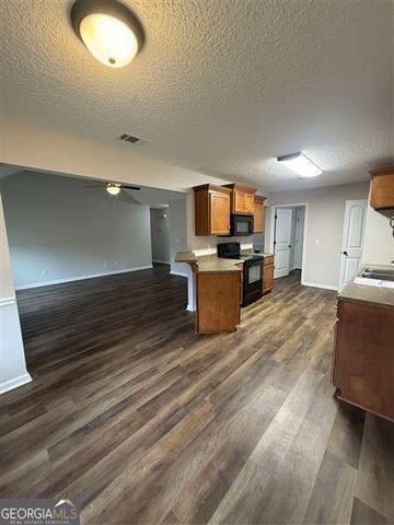 281 Mill Pond Lane SE, Ludowici, GA 31316