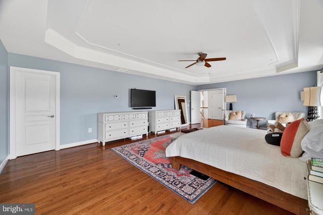 5806 TOBOGGAN CIR, Rockville, MD 20855