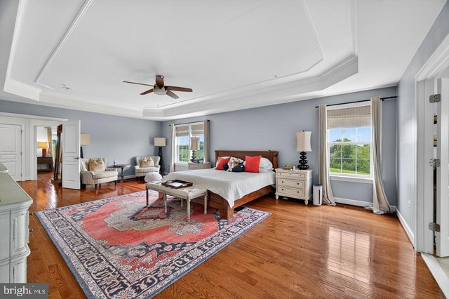 5806 TOBOGGAN CIR, Rockville, MD 20855