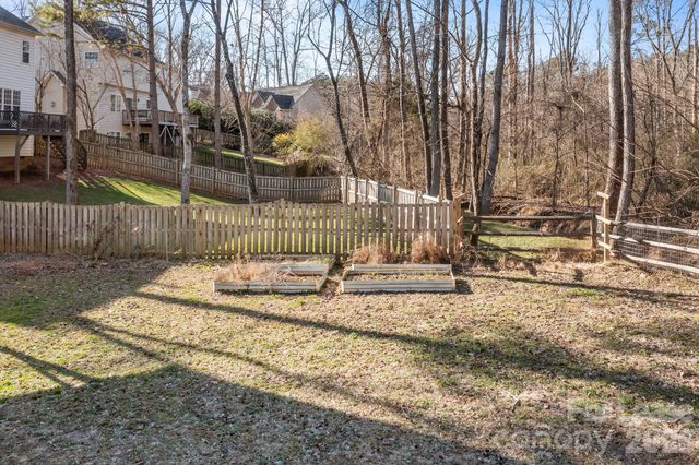 17622 Cambridge Grove Drive, Huntersville, NC 28078