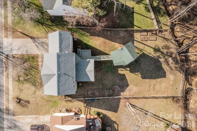 17622 Cambridge Grove Drive, Huntersville, NC 28078