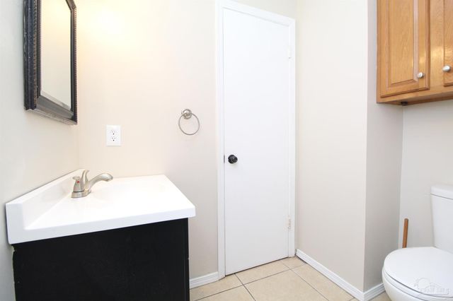 401 Cornwall Cir, Pensacola, FL 32514