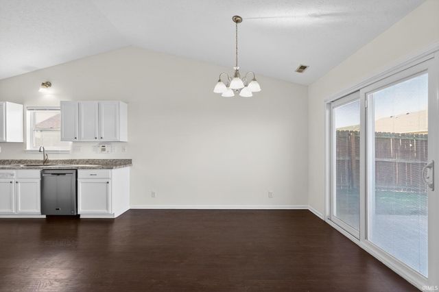 1102 Hornbeam E Circle, Lafayette, IN 47905