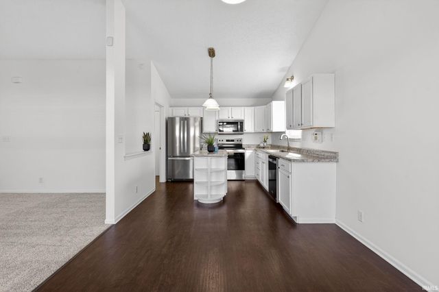 1102 Hornbeam E Circle, Lafayette, IN 47905