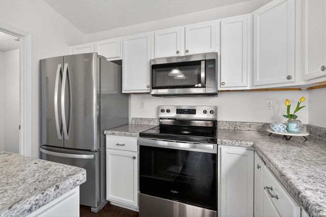 1102 Hornbeam E Circle, Lafayette, IN 47905