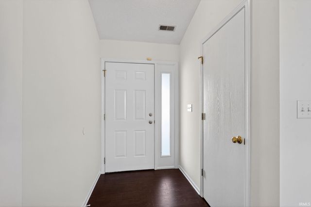 1102 Hornbeam E Circle, Lafayette, IN 47905