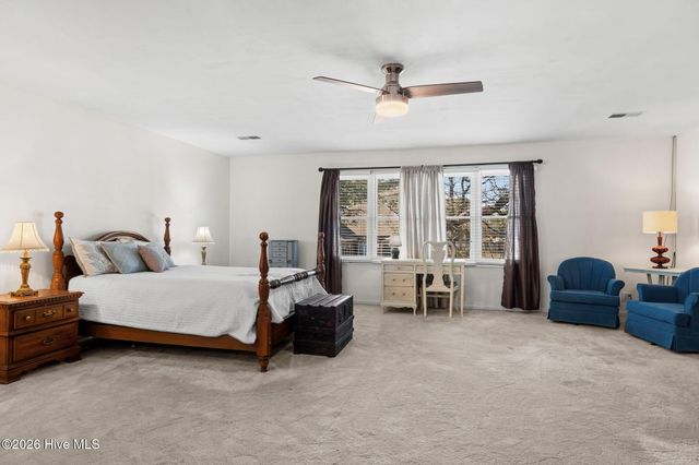 1706 Bay Tree Court SW, Ocean Isle Beach, NC 28469