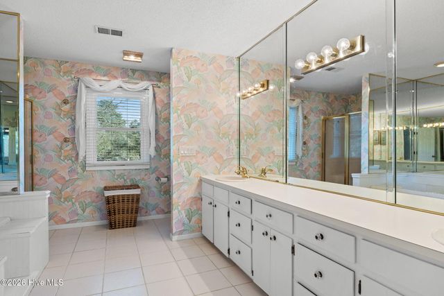 1706 Bay Tree Court SW, Ocean Isle Beach, NC 28469