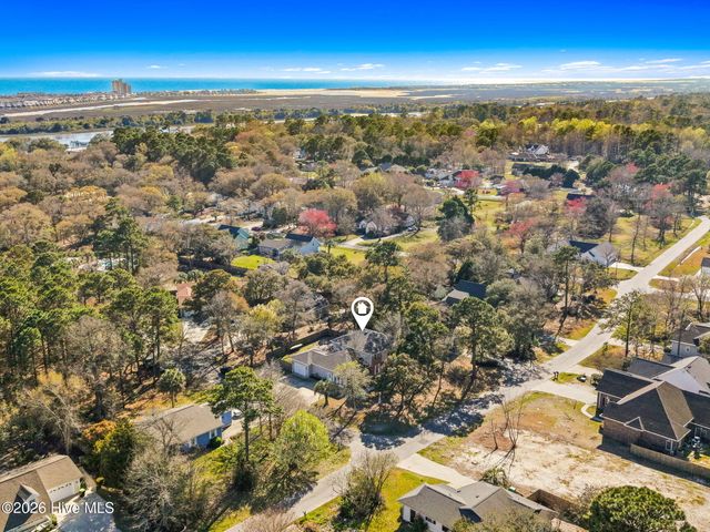 1706 Bay Tree Court SW, Ocean Isle Beach, NC 28469