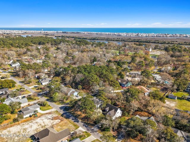 1706 Bay Tree Court SW, Ocean Isle Beach, NC 28469