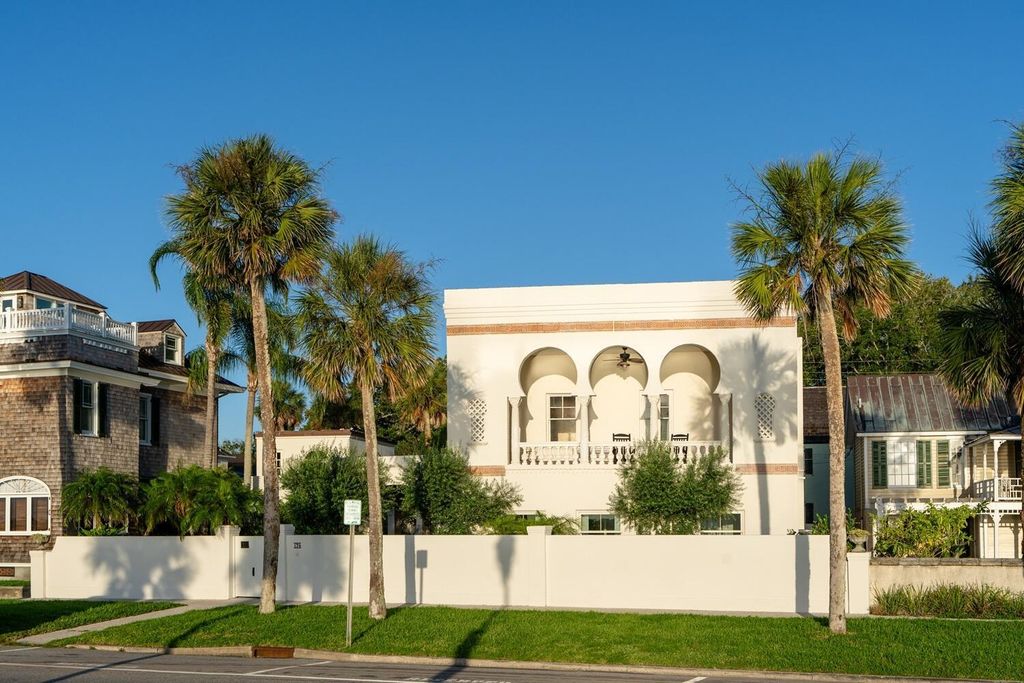 174 Avenida Menendez, St Augustine, FL 32084