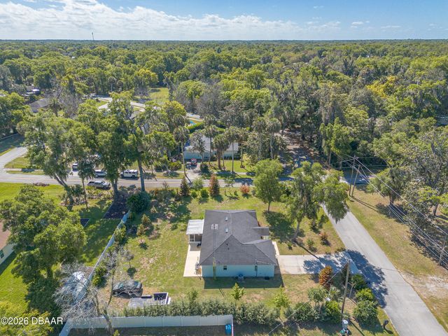 365 Alcazar Avenue, Deleon Springs, FL 32130
