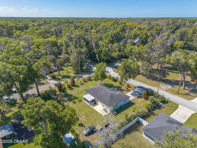 365 Alcazar Avenue, Deleon Springs, FL 32130