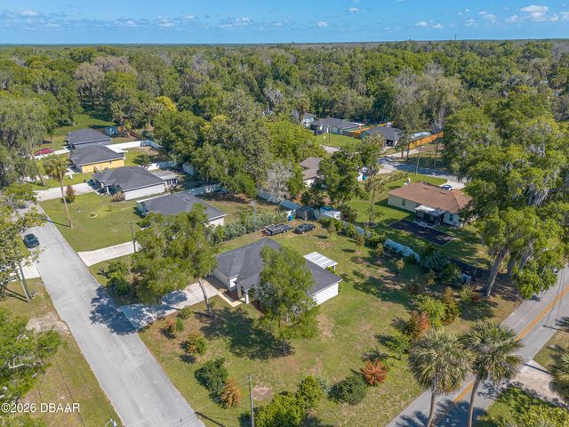 365 Alcazar Avenue, Deleon Springs, FL 32130