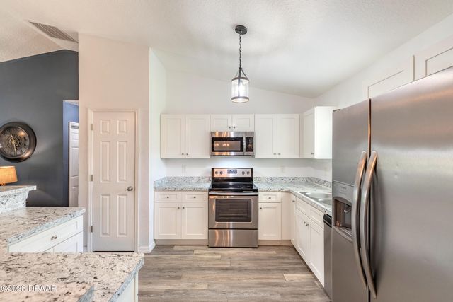 365 Alcazar Avenue, Deleon Springs, FL 32130
