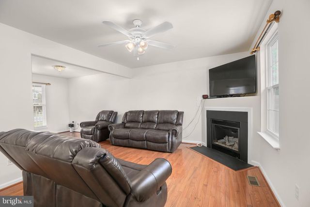 110 MOSBY ST, Fredericksburg, VA 22408