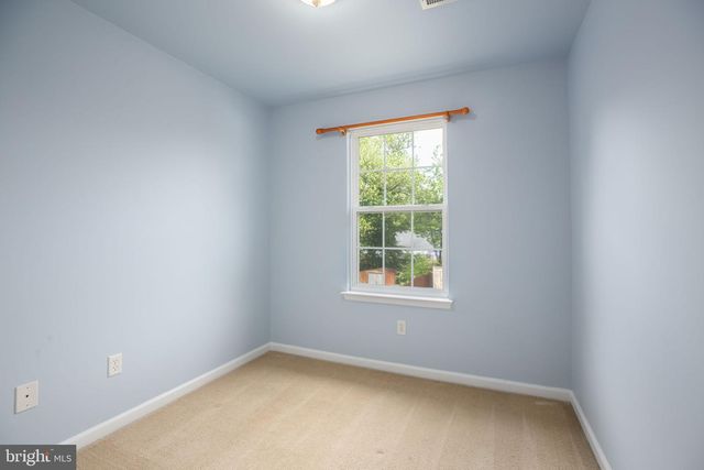 110 MOSBY ST, Fredericksburg, VA 22408