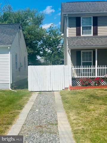 110 MOSBY ST, Fredericksburg, VA 22408