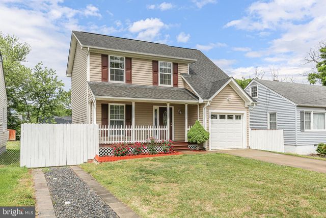 110 MOSBY ST, Fredericksburg, VA 22408