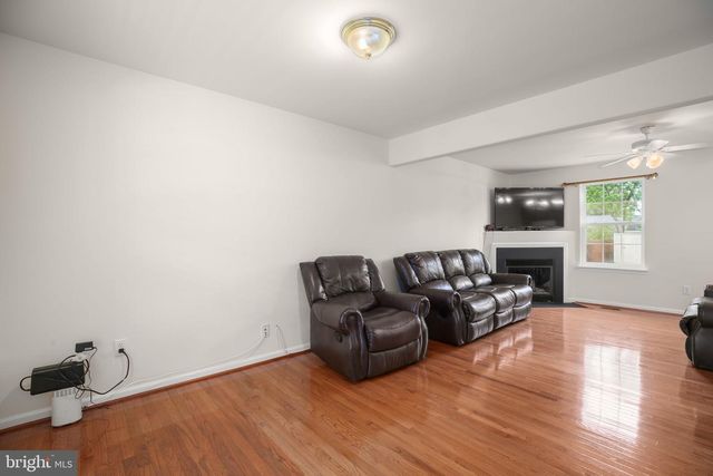 110 MOSBY ST, Fredericksburg, VA 22408