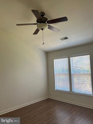 14288 GLADE SPRING DR, Centreville, VA 20121