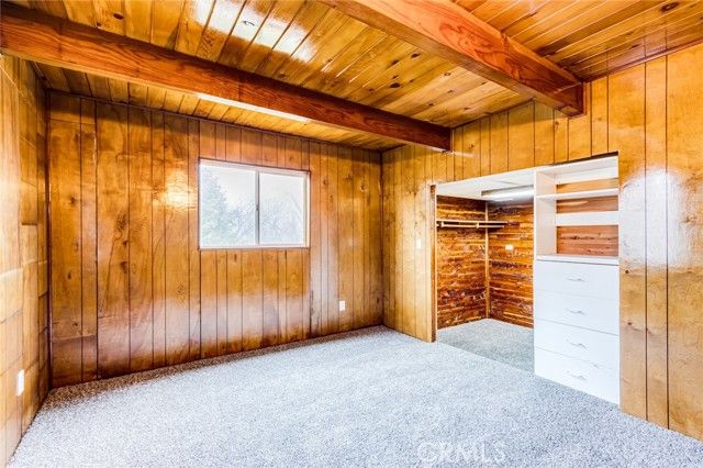 389 Dorn Drive, Crestline, CA 92325