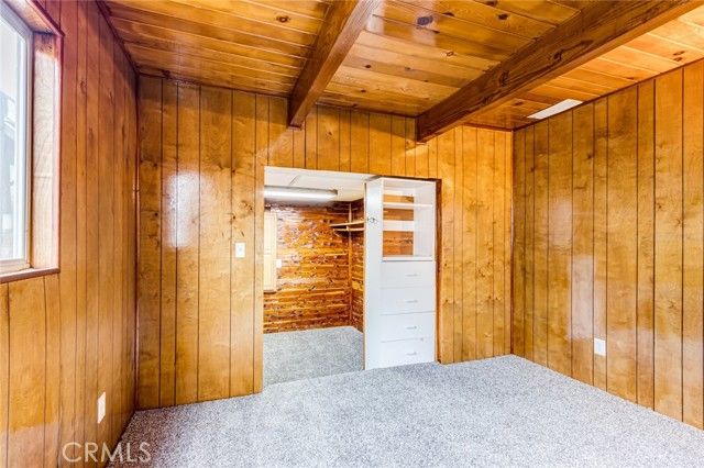 389 Dorn Drive, Crestline, CA 92325