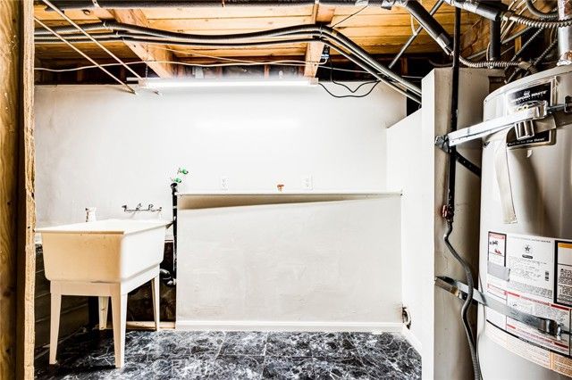 389 Dorn Drive, Crestline, CA 92325