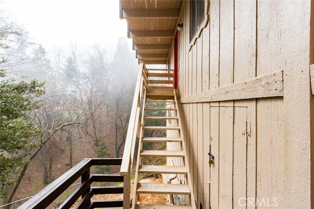 389 Dorn Drive, Crestline, CA 92325