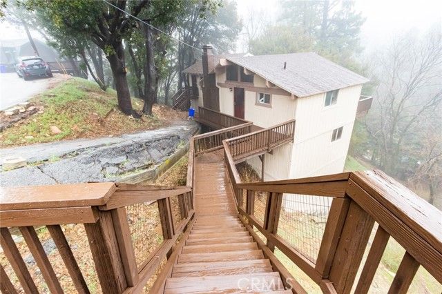 389 Dorn Drive, Crestline, CA 92325