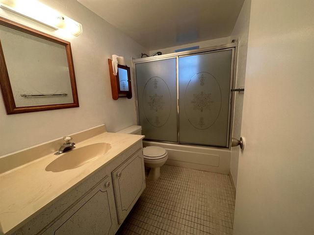 2682 S Garden Drive 103, Lake Worth, FL 33461
