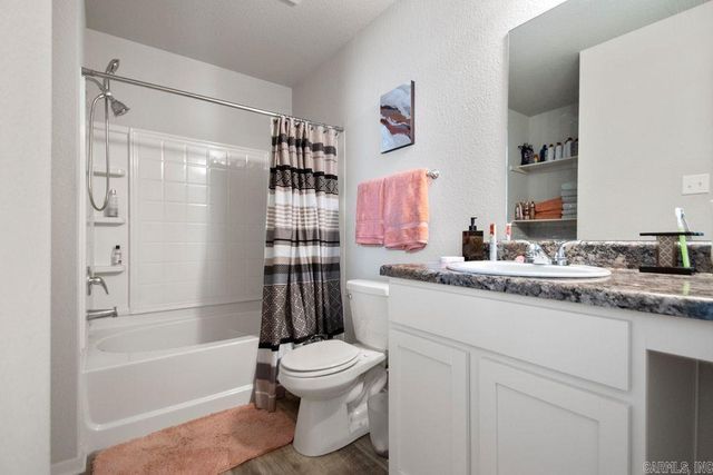 28 Summer Wind Road, Conway, AR 72032