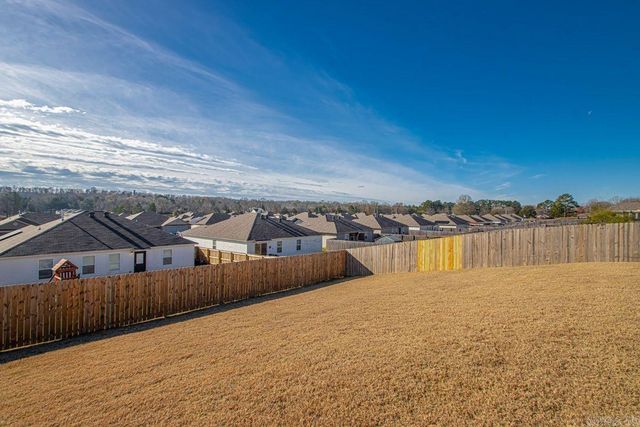 28 Summer Wind Road, Conway, AR 72032