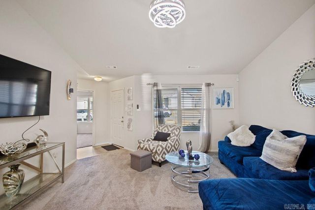 28 Summer Wind Road, Conway, AR 72032