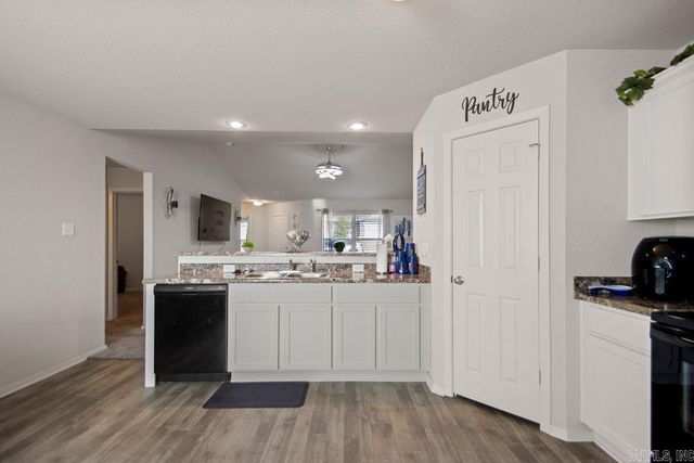 28 Summer Wind Road, Conway, AR 72032