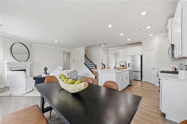 1263 Kidbrooke ST, Chesapeake, VA 23322