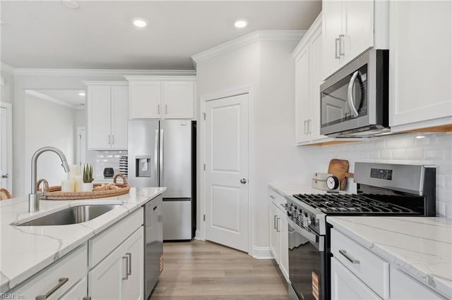 1263 Kidbrooke ST, Chesapeake, VA 23322