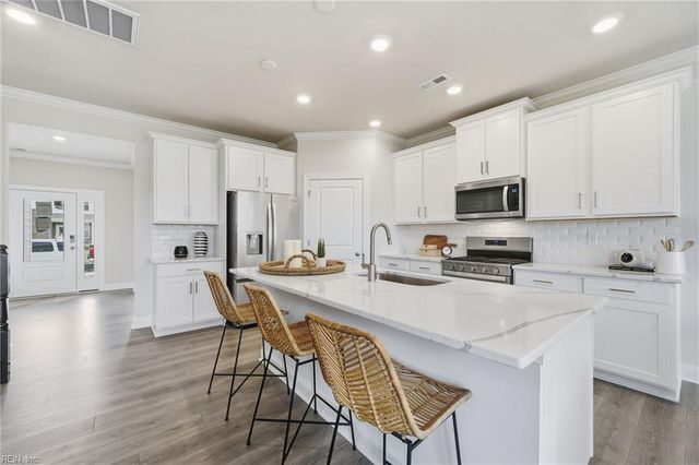 1263 Kidbrooke ST, Chesapeake, VA 23322