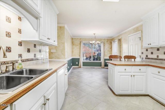 101 Oak Hollow Court, Goldsboro, NC 27534