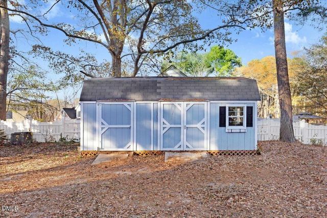 101 Oak Hollow Court, Goldsboro, NC 27534