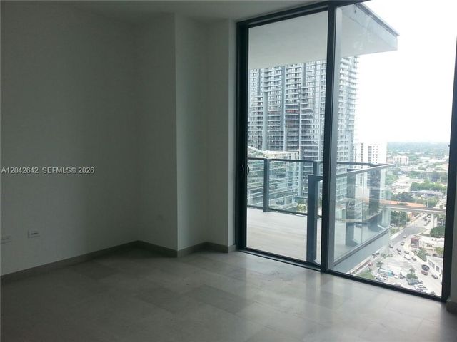68 SE 6 Street 1908, Miami, FL 33131