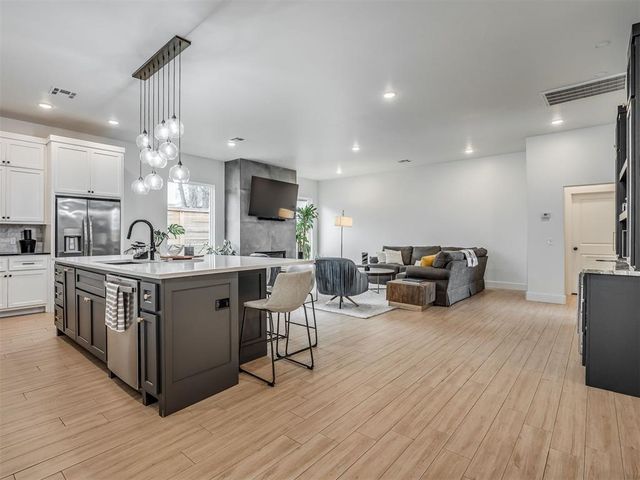 1533 Mason Lane, Edmond, OK 73034