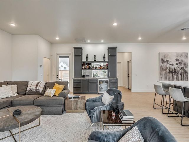 1533 Mason Lane, Edmond, OK 73034