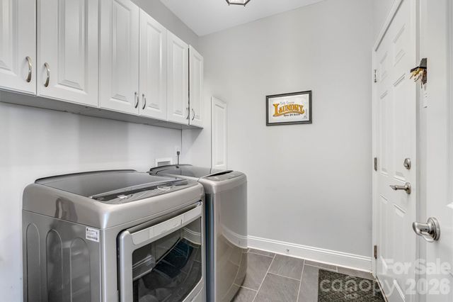 8075 Andrew Franklin Drive, Denver, NC 28037