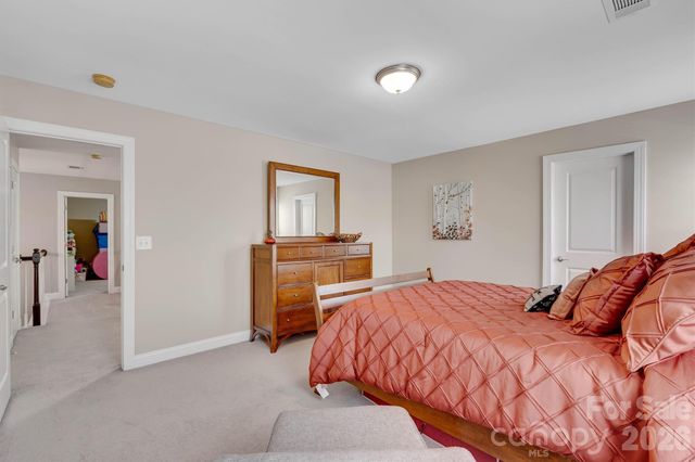 8075 Andrew Franklin Drive, Denver, NC 28037