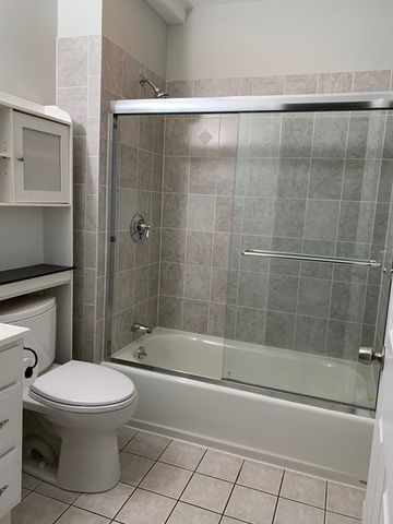 11 Bartlett Place 2, Boston, MA 02113