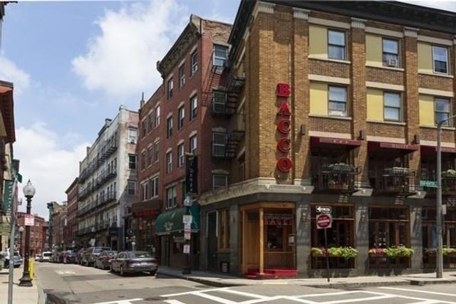 11 Bartlett Place 2, Boston, MA 02113