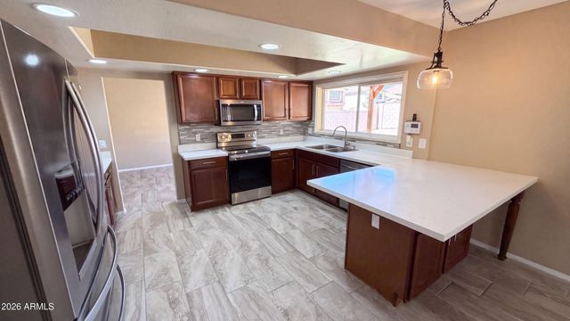 15652 W CALAVAR Road, Surprise, AZ 85379