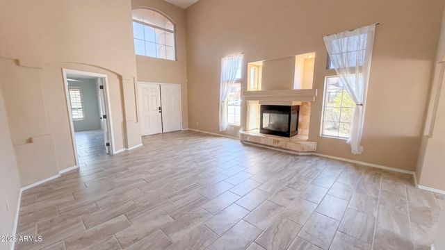 15652 W CALAVAR Road, Surprise, AZ 85379