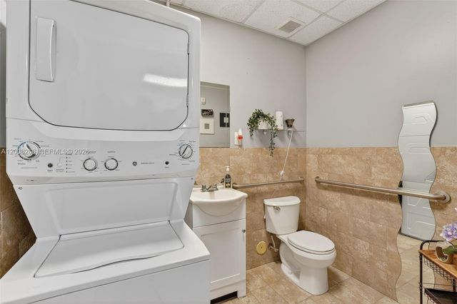 Beauty Salon Beauty Salon For Sale On West Kendall, Miami, FL 33175